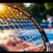 découvrez comment choisir un bon cordage peut optimiser la puissance, le contrôle et la durabilité de votre raquette de padel, et ainsi améliorer significativement vos performances sur le terrain.